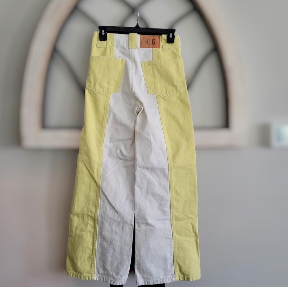 UO BDG High Waist & Wide Leg Jeans Pant Colorblock White Yellow Jeans